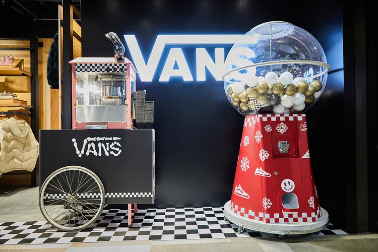 活動現場可以兌換免費飲品與爆米花。品牌提供