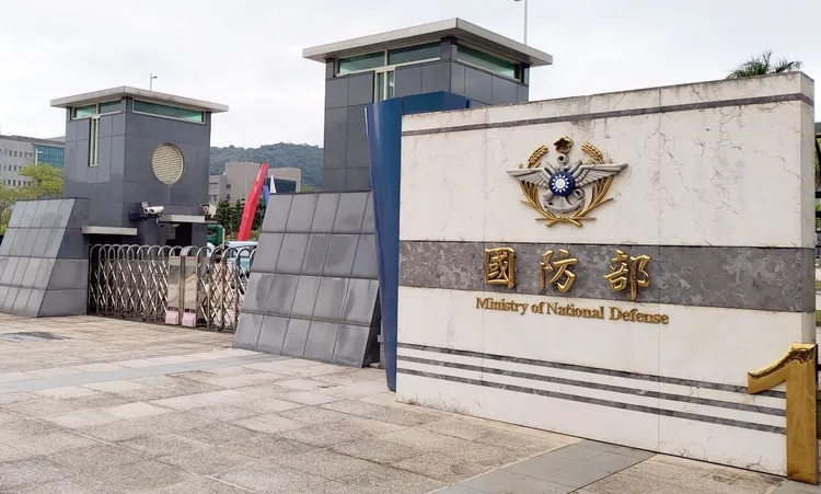 國防部強調美對台軍售沒有被翻盤的問題。資料照片