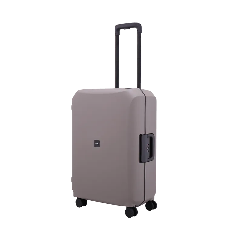 LOJEL VOJA灰色26吋，8680元。品牌提供