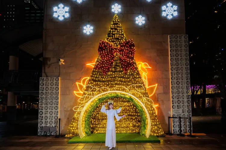 市民廣場「魔幻之城」燈區，將帶領民眾進入充滿奇幻氛圍的魔幻之城。觀光局提供