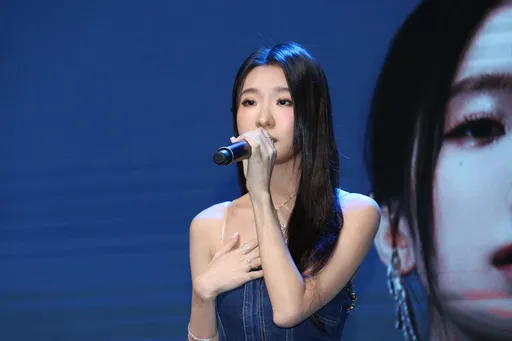 小天后後巷被拍與男性激吻、拍臀 霸氣認愛:穩交中