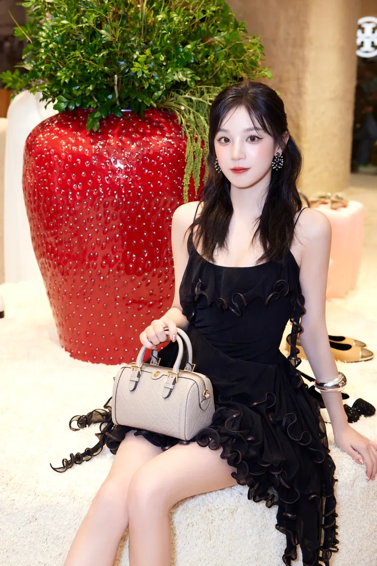 宋雨琦日前出席TORY BURCH香港Animal House活動。品牌提供