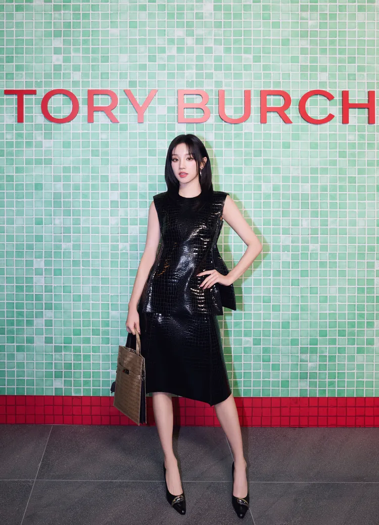 宋雨琦今年出席TORY BURCH紐約2025春夏系列時裝大秀。品牌提供