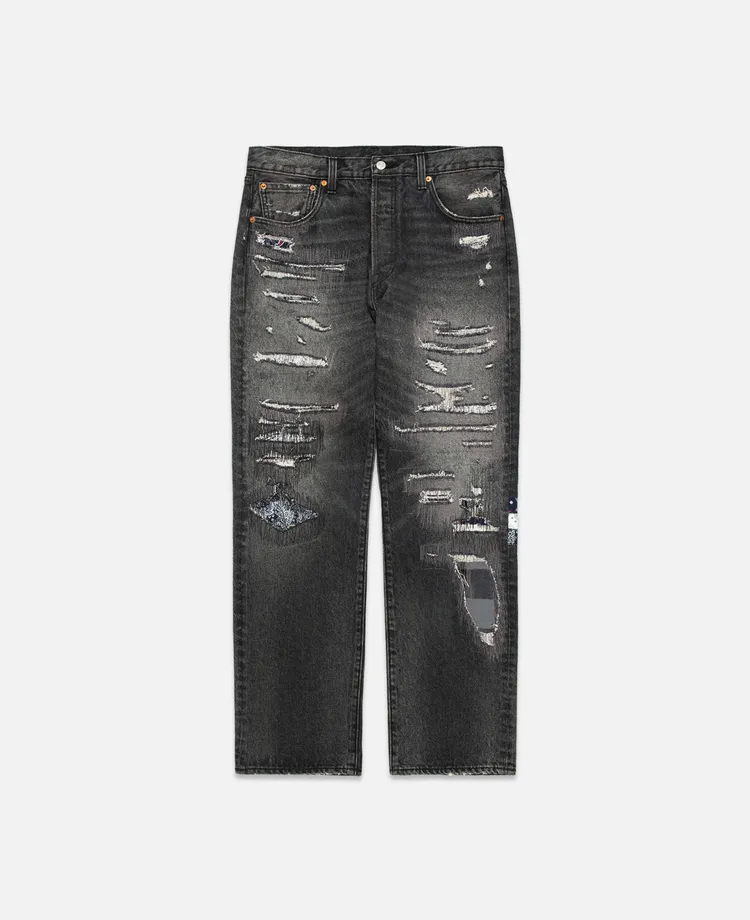 Levi's x CLOT聯名系列UNIONRAIL 501黑魂丹寧褲，8900元。品牌提供
