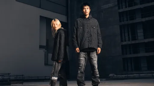 Levi’s、CLOT黑魂美學再出擊 501、限定衛衣、絎縫外套太難選