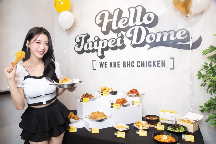 李雅英特別推薦她最愛的「星星炸雞」。業者提供