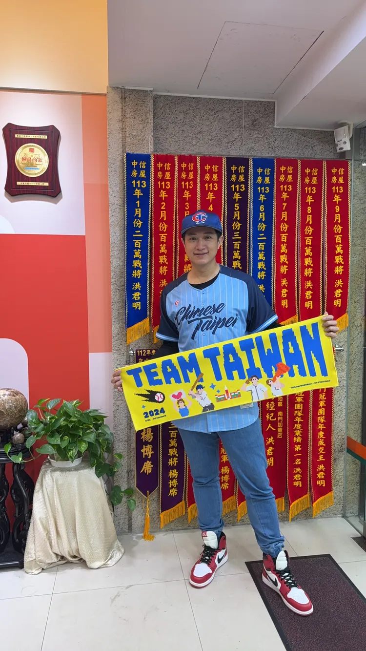 結印哥洪君明接受壹蘋新聞網專訪。張瑞傑攝