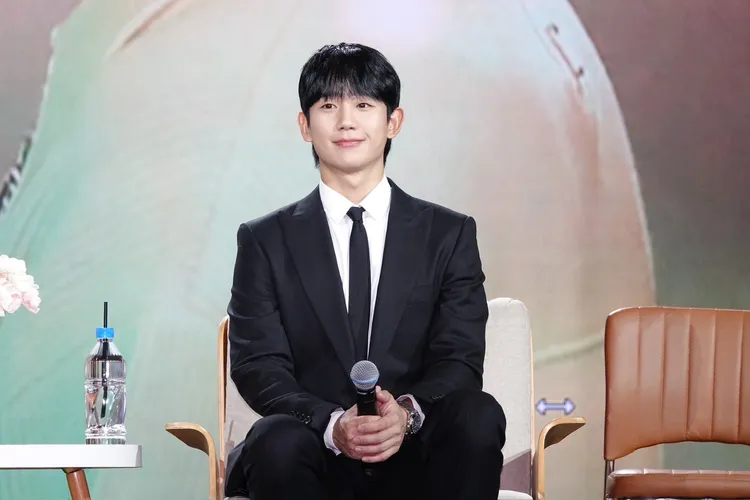 丁海寅自認前腕肌練得最好。特勤中心攝