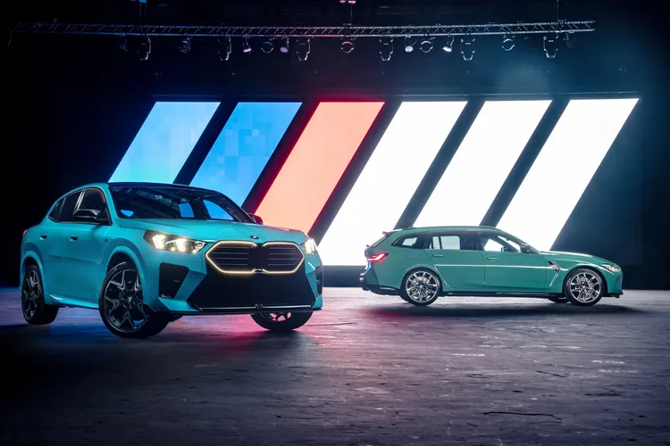 BMW X2 M35i選用Borusan Turkish Blue車漆，M3 Competition Touring車色為Smyrna Green。業者提供