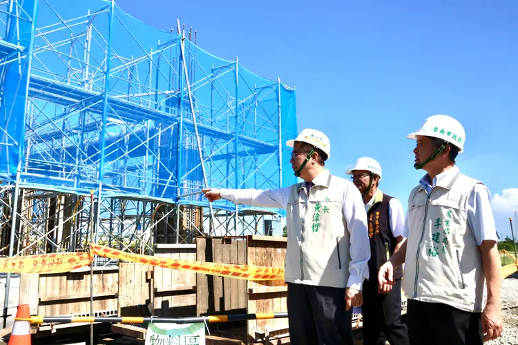 除了興建動保園區，相關配套法令，民眾的生命教育才是從源頭解決之道。南市府提供