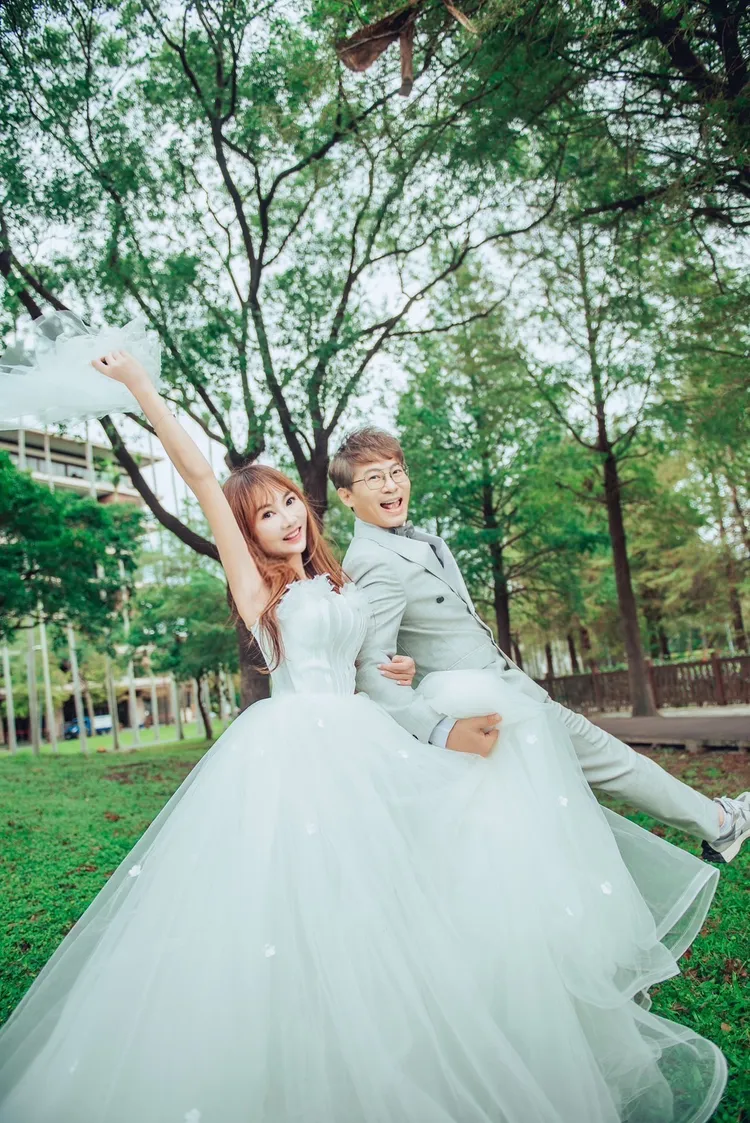 王宥忻跟前夫愛回溫。台北法國巴黎婚紗提供