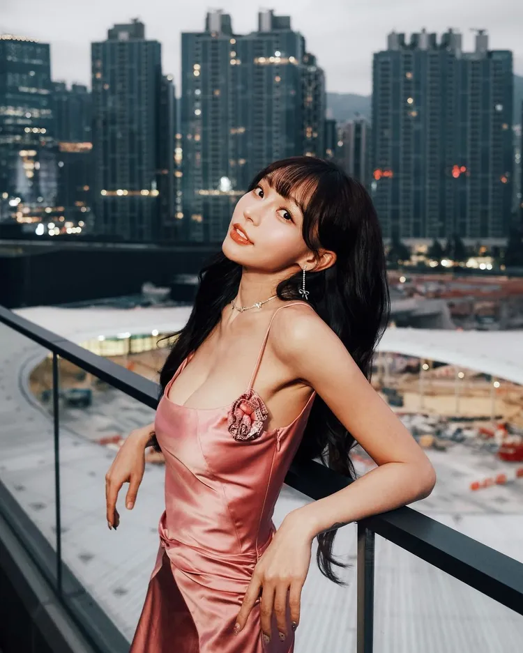 林襄在香港啟德體育園拍美照。翻攝林襄IG