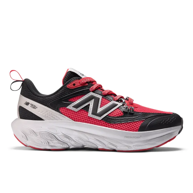 GANNI x New Balance Fresh Foam Trainer休閒運動鞋，6900元。品牌提供