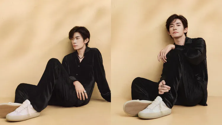 易烊千璽以黑色天鵝絨套裝搭配白色皮革款Space-Star Cube。品牌提供