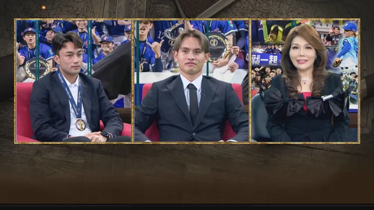 潘傑楷（左起）、張奕接受張雅琴訪問。張雅琴提供