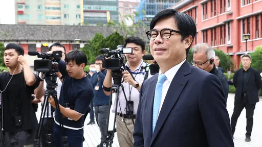 藍版財劃法「4個不公平」 陳其邁:負重前行的不該分配比較少