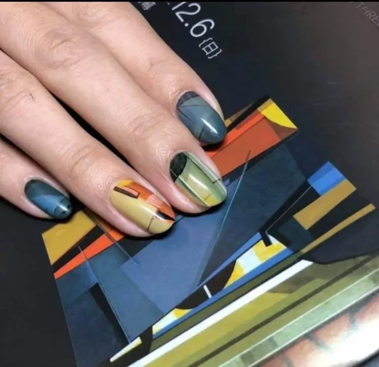 林熺俊作品運用在美甲上。林熺俊提供