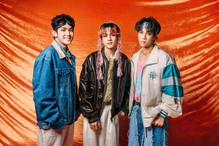 林毓家（左起）、盧佾暘和李秉諭組小分隊「AcQUA源少年 R.Y.G.」。圖／種子音樂提供