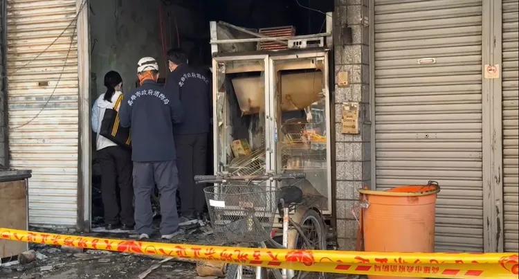 檢警初步調查後，目前全案則朝非縱火可能偵辦。民眾提供