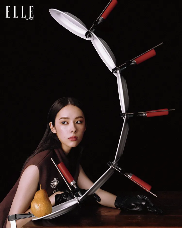 林奕嵐拍攝《ELLE》封面。《ELLE國際中文版》提供