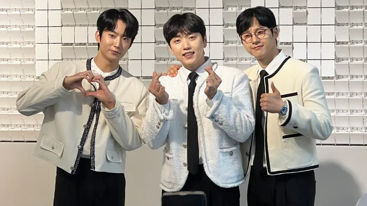 孔燦（左）、CNU（右）爆料燦多體力下滑。陳薇安攝