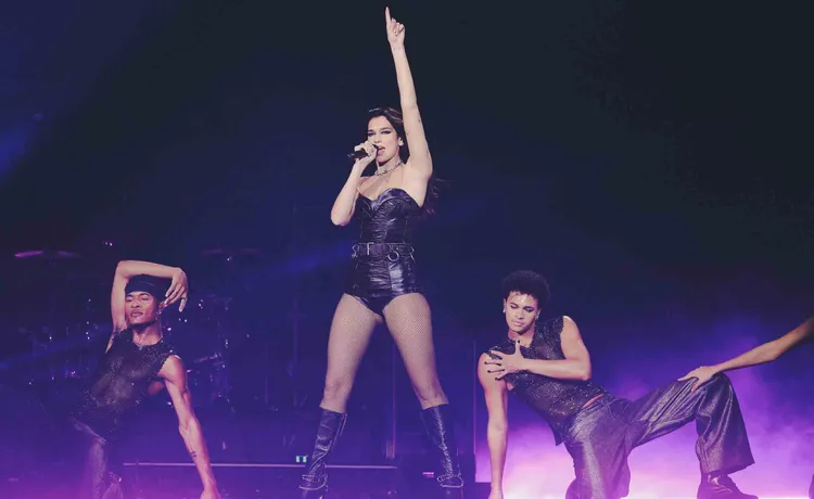 杜娃黎波昨晚火力全開演唱超過21首歌，100分鐘唱跳不間斷。Live Nation Taiwan提供