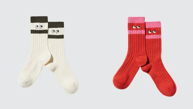 UNIQLO x ANYA HINDMARCH HEATTECH襪子，1雙200元、2雙390元。品牌提供