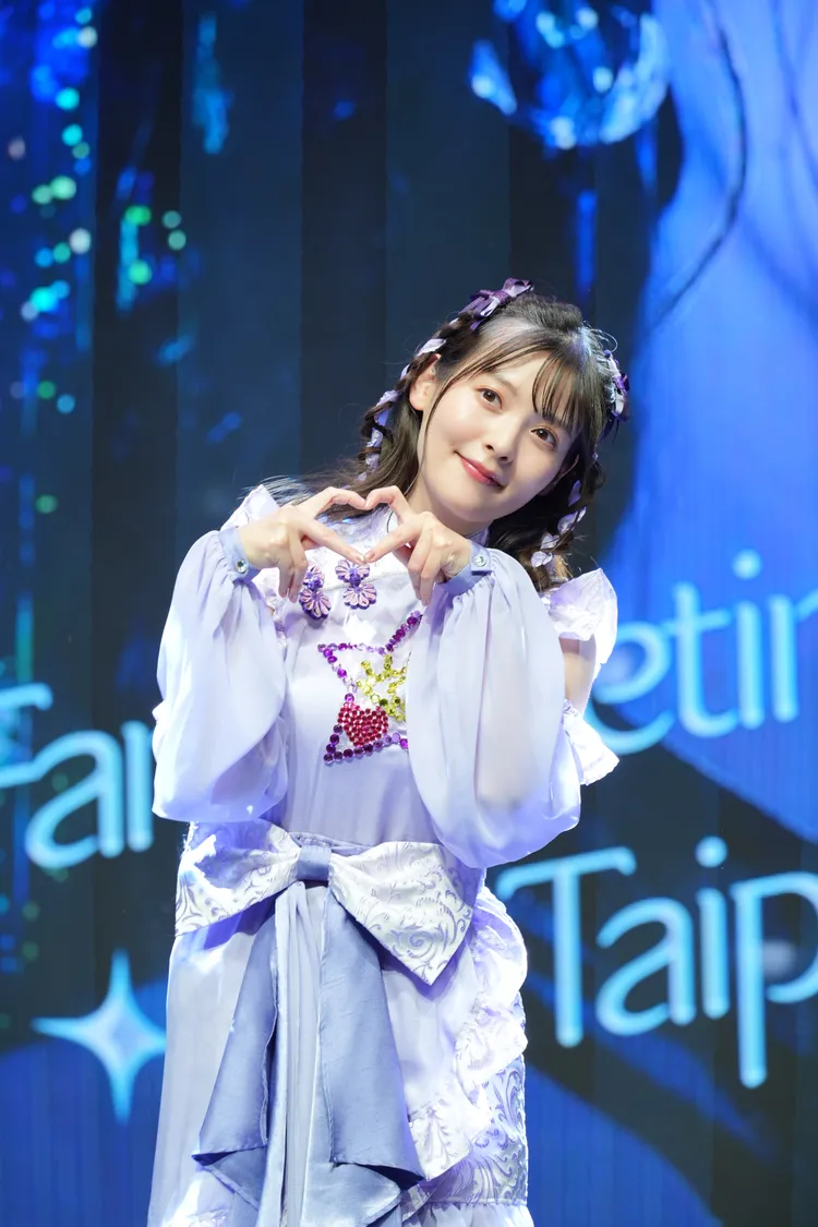 上坂堇送給粉絲親自在日本神社買的御守。好玩國際文化提供