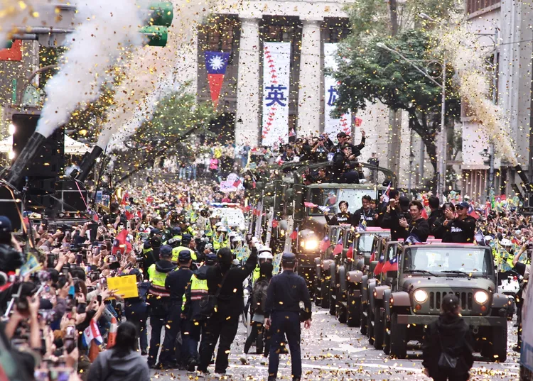 台灣棒球英雄大遊行。彭欣偉攝影