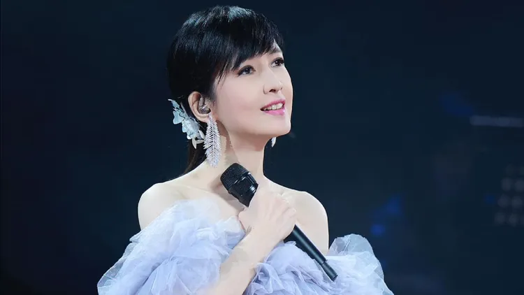 周慧敏辦巡迴演唱會與各地歌迷告別。翻攝周慧敏臉書