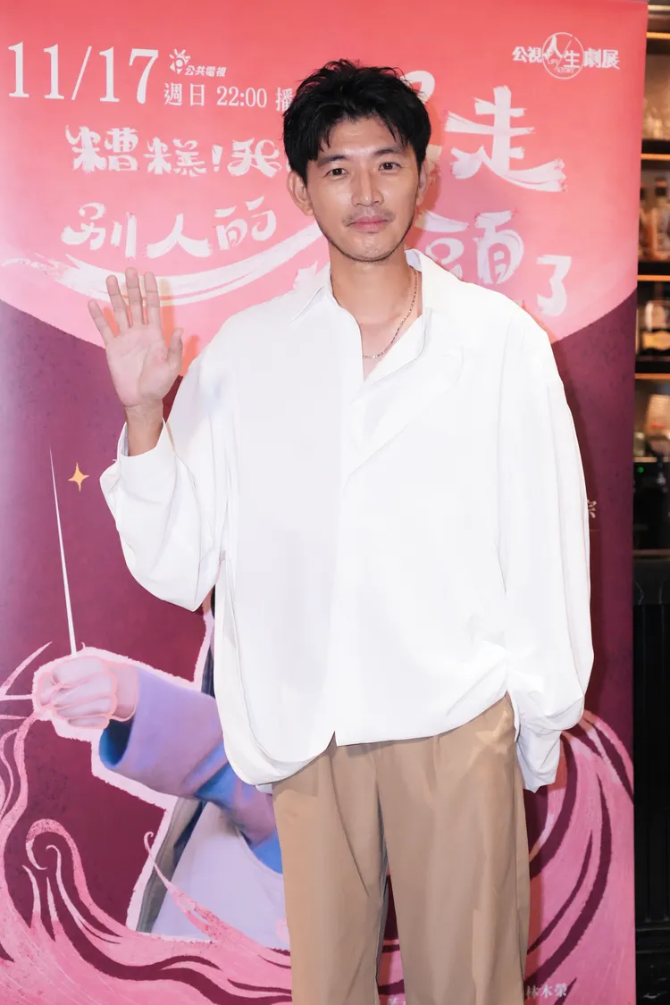 曾少宗在戲裡有將別人的念頭吹進氣球的特殊能力。彭欣偉攝影