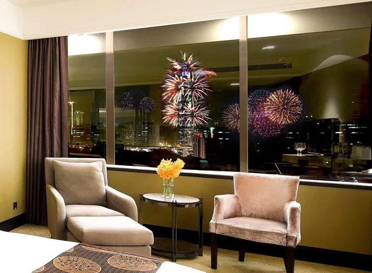 福容台北一館有觀賞台北101跨年煙火最佳位置。業者提供