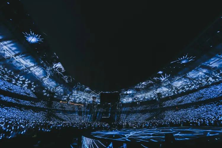 五月天演唱會場場爆滿。相信音樂提供