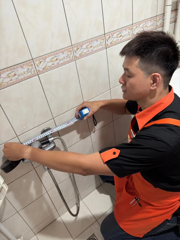 特力屋社區管家無論是牆面油漆、更換燈具、窗簾、水龍頭等，都能為顧客免費到府丈量評估、商品推薦及下單，並安排施工。業者提供