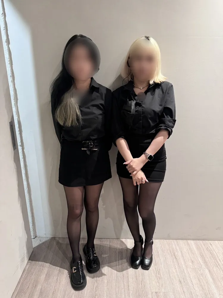 業者辦「錦標賽」其實是聚賭，還請來大學生扮性感荷官。民眾提供