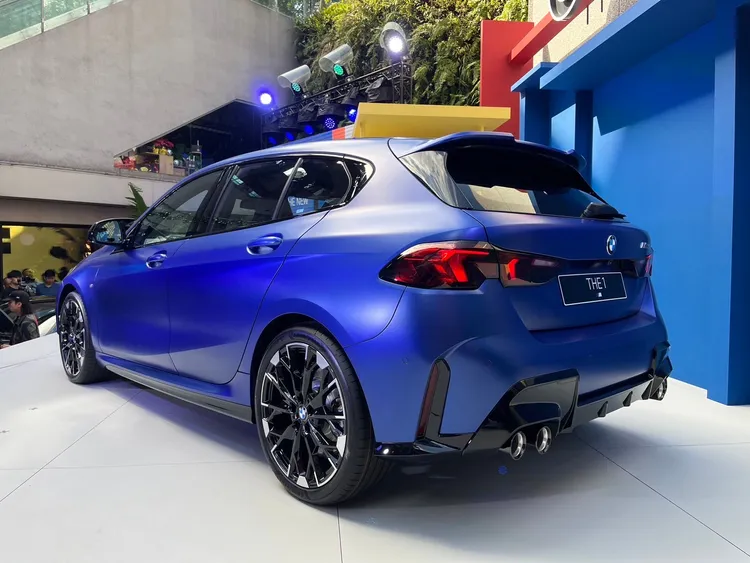 M135 xDrive同時也搭配xDrive智慧型可變四輪傳動系統。周奕豪攝