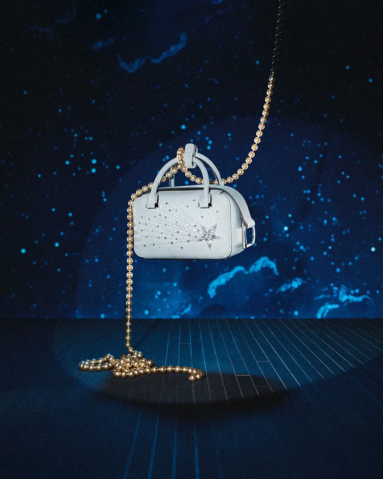 EOY年末系列Coolbox Nano手袋。品牌提供