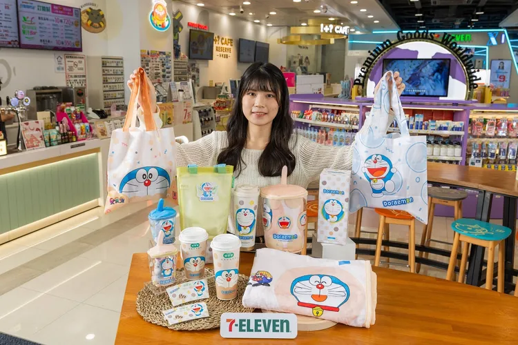 「哆啦A夢」限定主題杯、加購活動將開跑。7-11提供