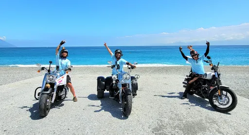 吳宗憲《玩很大》假裝把KID換掉 爆哭後為他披上小隊長背帶