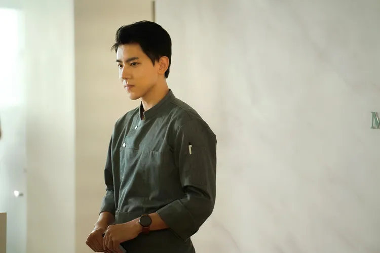 近期以BL影集《某某》走紅的曾向鎮，演出令人驚喜。良人行、東森電視提供