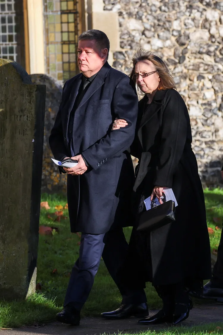 連恩的父母白髮人送黑髮人讓外界唏噓。路透