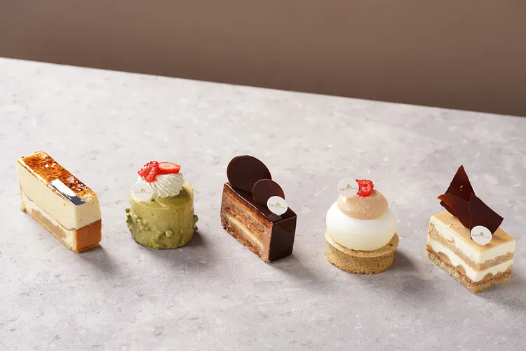 台南遠東香格里拉飯店推出「和泉光一」客座甜點系列，將在1樓品香坊外賣中心販售，每款230元，數量有限、售完為止。業者提供