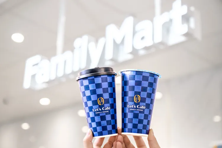 會員APP「隨買跨店取」也推出Let’s Café 2025元組合。全家提供