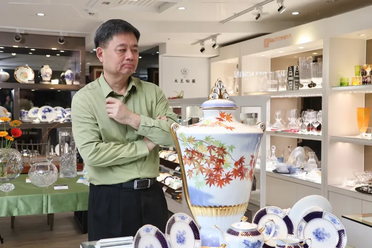 執行長王獻德透過課程與藝文展覽，讓家用精品融入普羅大眾的生活。莊宗達攝