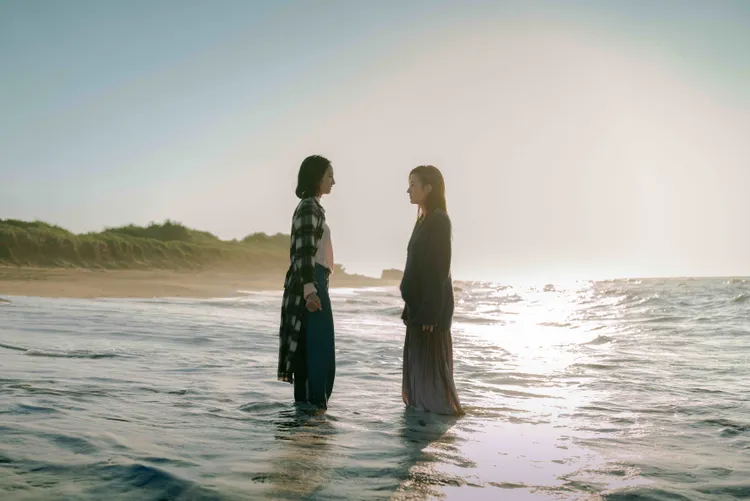 《不愛，愛》上演超級閨蜜情左起韓寧、陳語安 。良人行、東森電視提供