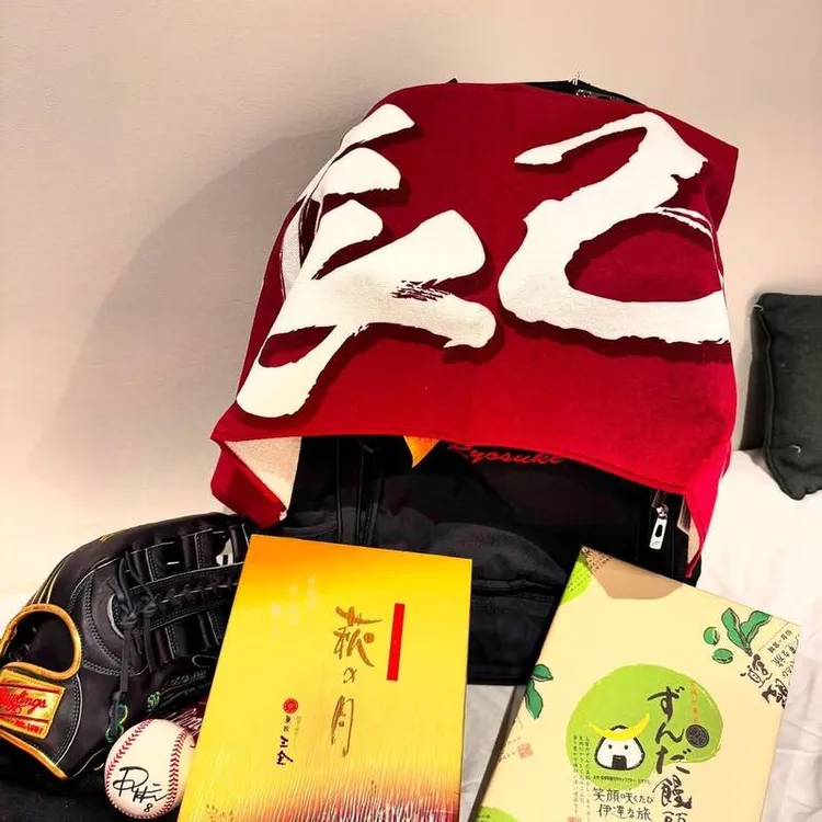 辰己涼介送給江國豪的回禮。  翻攝江國豪IG