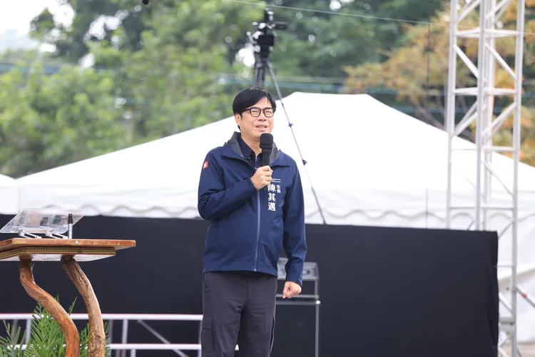 市長陳其邁讚許尼布恩合唱團屢獲國際大獎，是高雄之光，並感謝蕭副總統長期關心原鄉部落發展。翻攝畫面