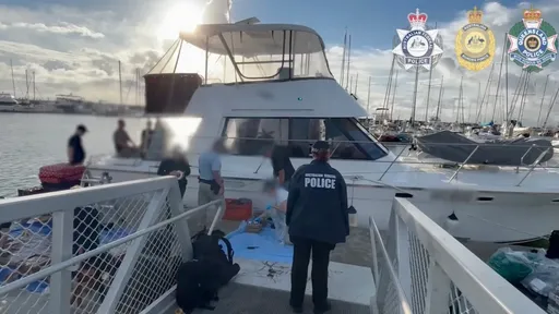 澳洲史上最大古柯鹼走私案! 警方攔截藏160億毒品拋錨漁船