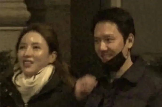 馮紹峰的新歡據傳是素人。翻攝推理君江小宴微博