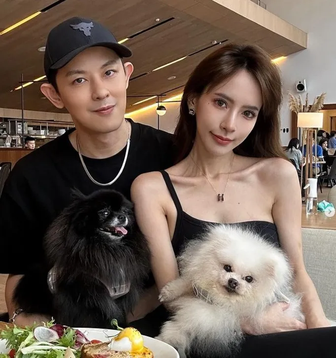 敖犬與發發新婚1個月。翻攝發發IG